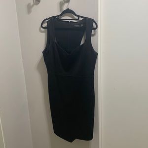 Sweetheart Neck Guess Dress